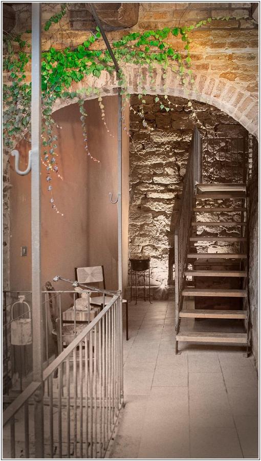 Il Giardino Sul Tetto B&B Guarene Buitenkant foto