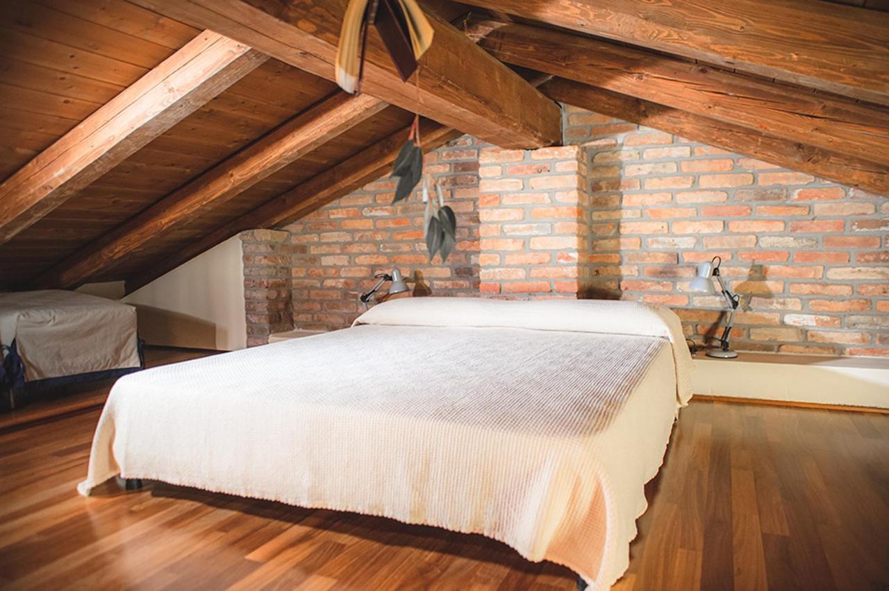 Il Giardino Sul Tetto B&B Guarene Buitenkant foto